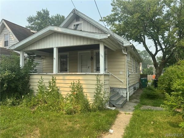 188 69th Street , Niagara Falls, NY 14304