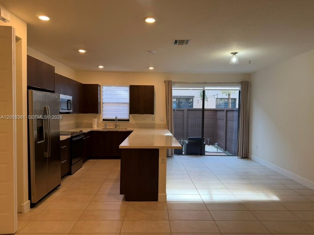 15816 NW 91st Ave , Miami Lakes, FL 33018 Photo