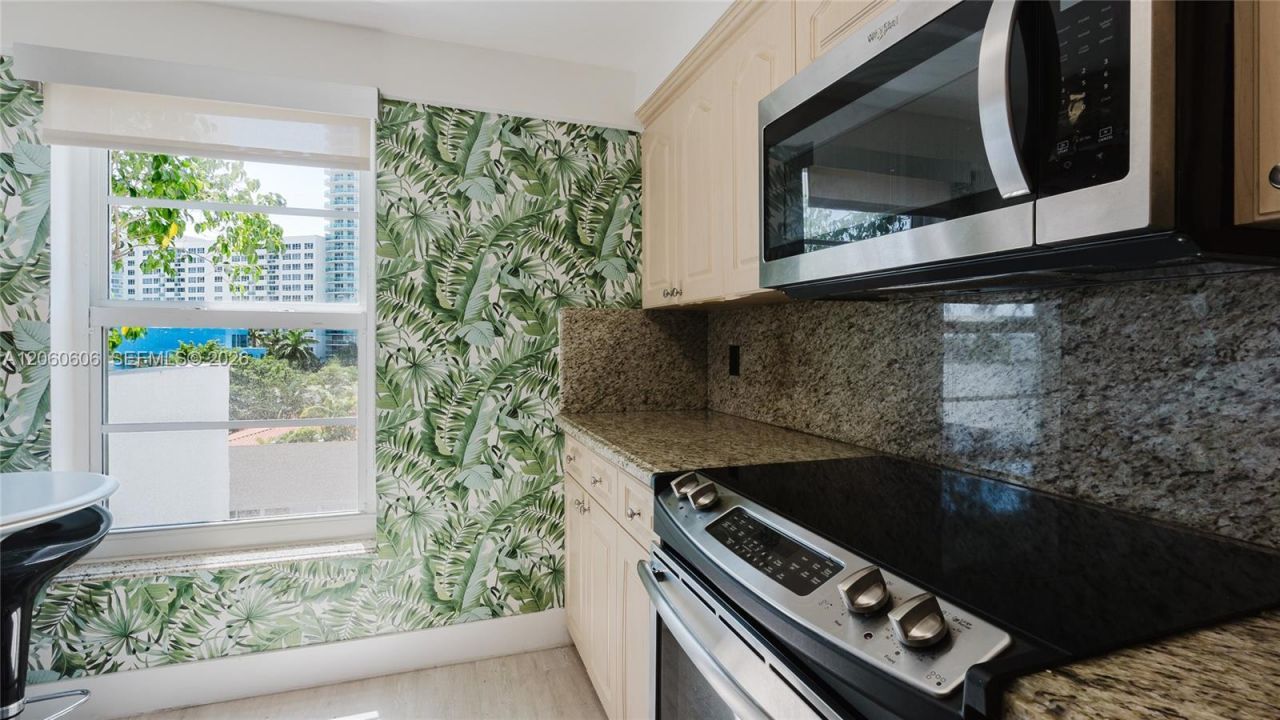 1455 West Ave, Unit 603, Miami Beach, FL 33139 Photo