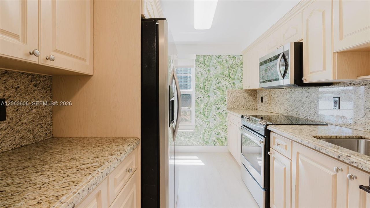 1455 West Ave, Unit 603, Miami Beach, FL 33139 Photo