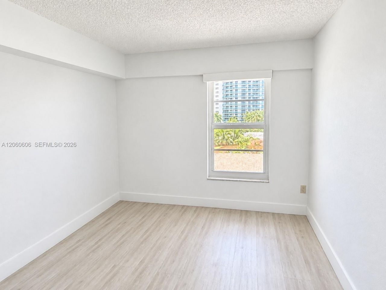 1455 West Ave, Unit 603, Miami Beach, FL 33139 Photo