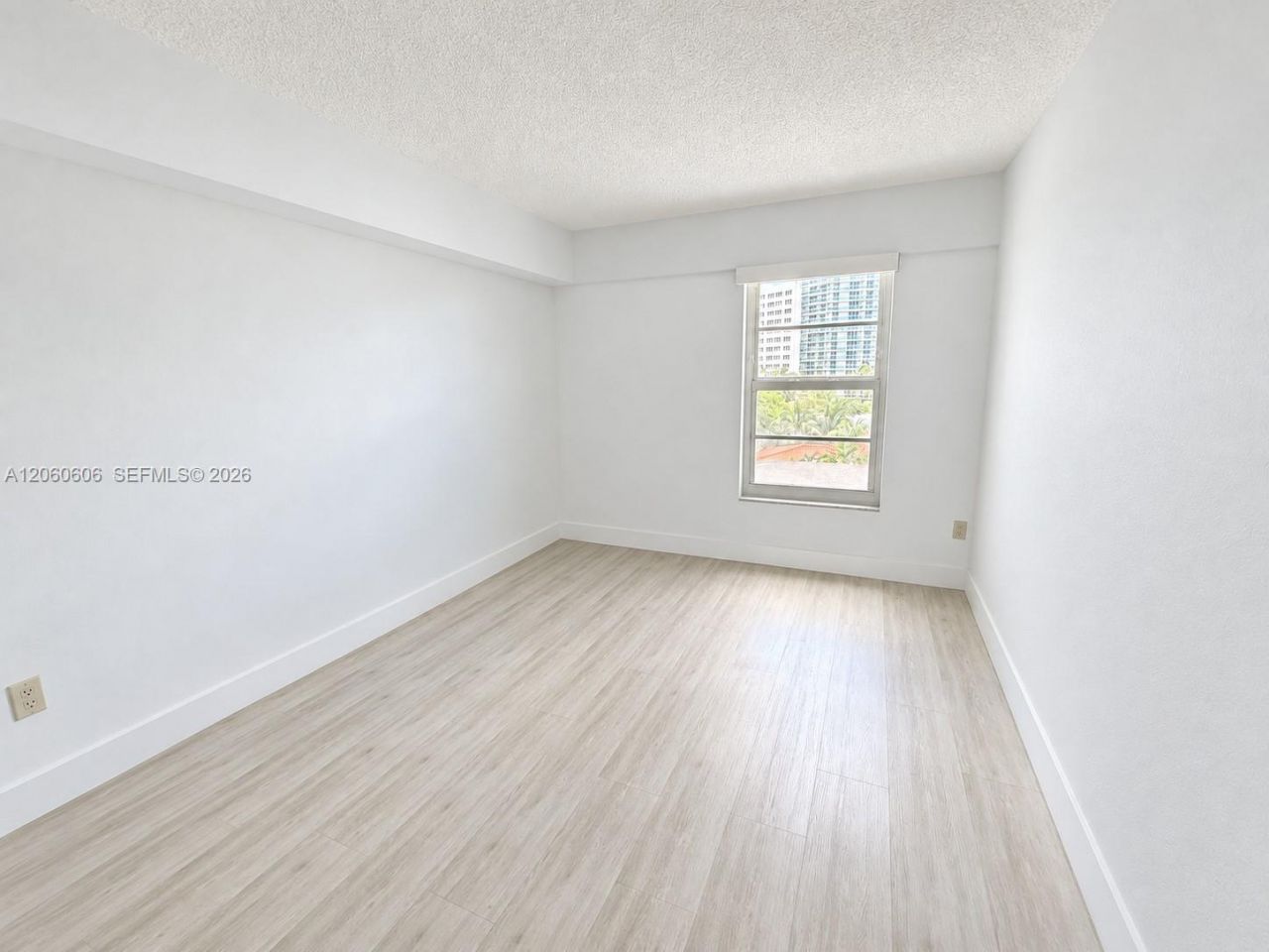 1455 West Ave, Unit 603, Miami Beach, FL 33139 Photo