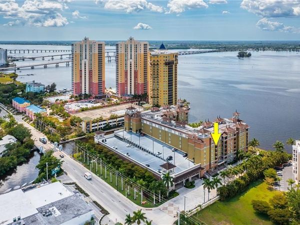 2825 Palm Beach BLVD, Unit 618, FORT MYERS, FL 33916