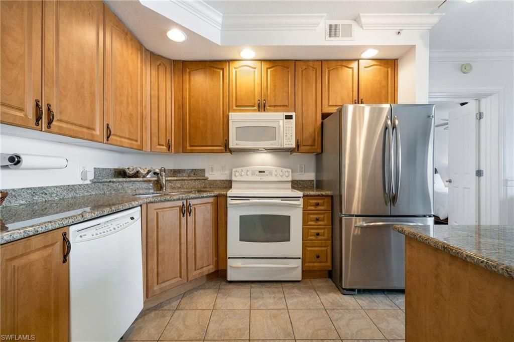 2825 Palm Beach Blvd, Unit 618, Fort Myers, FL 33916 Photo