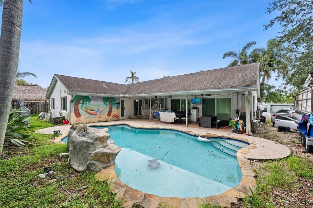 11650 NW 39th Place, Sunrise, FL 33323 Photo