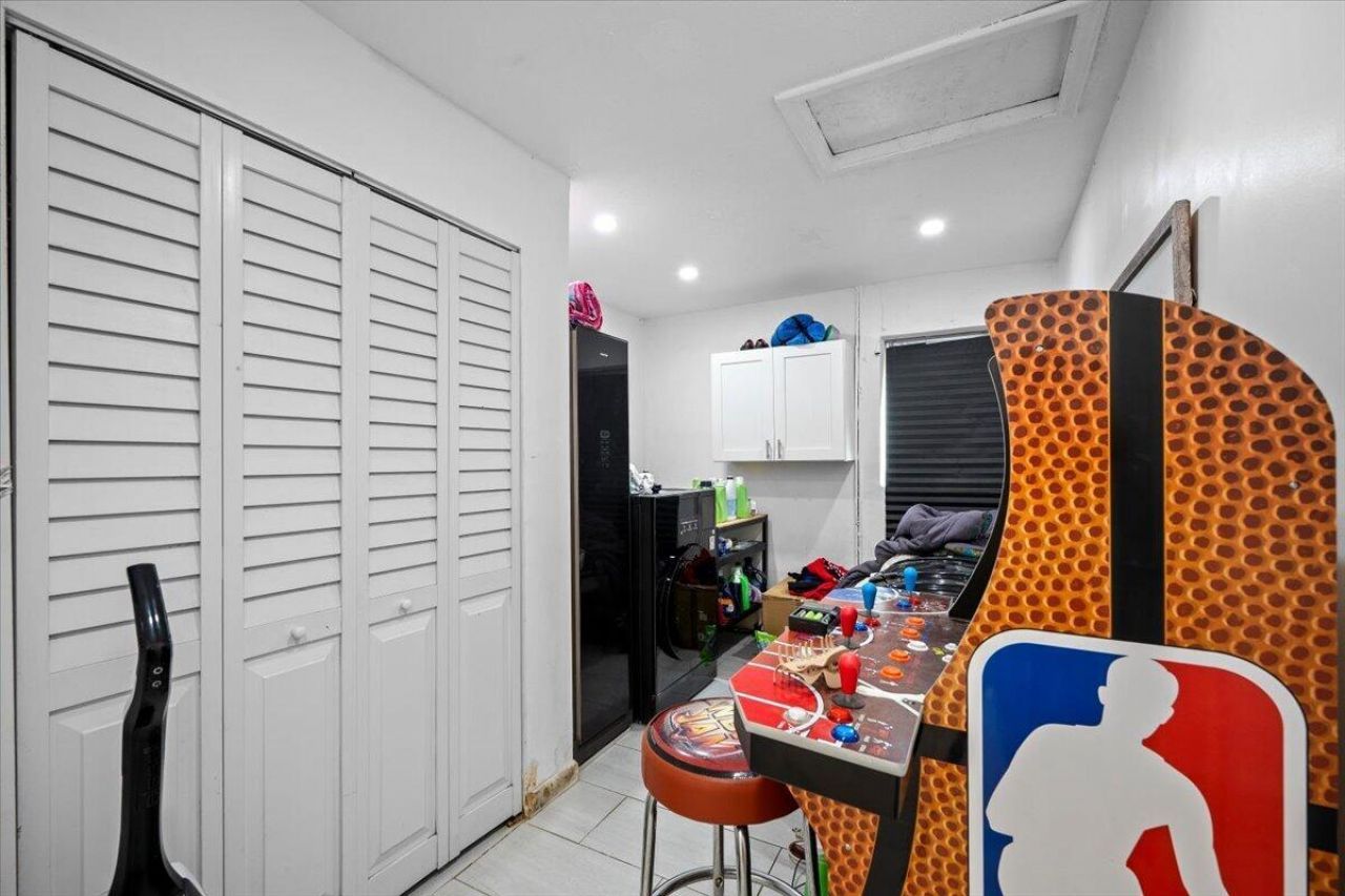 11650 NW 39th Place, Sunrise, FL 33323 Photo