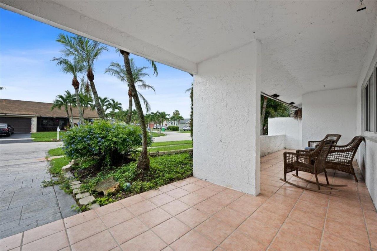 11650 NW 39th Place, Sunrise, FL 33323 Photo