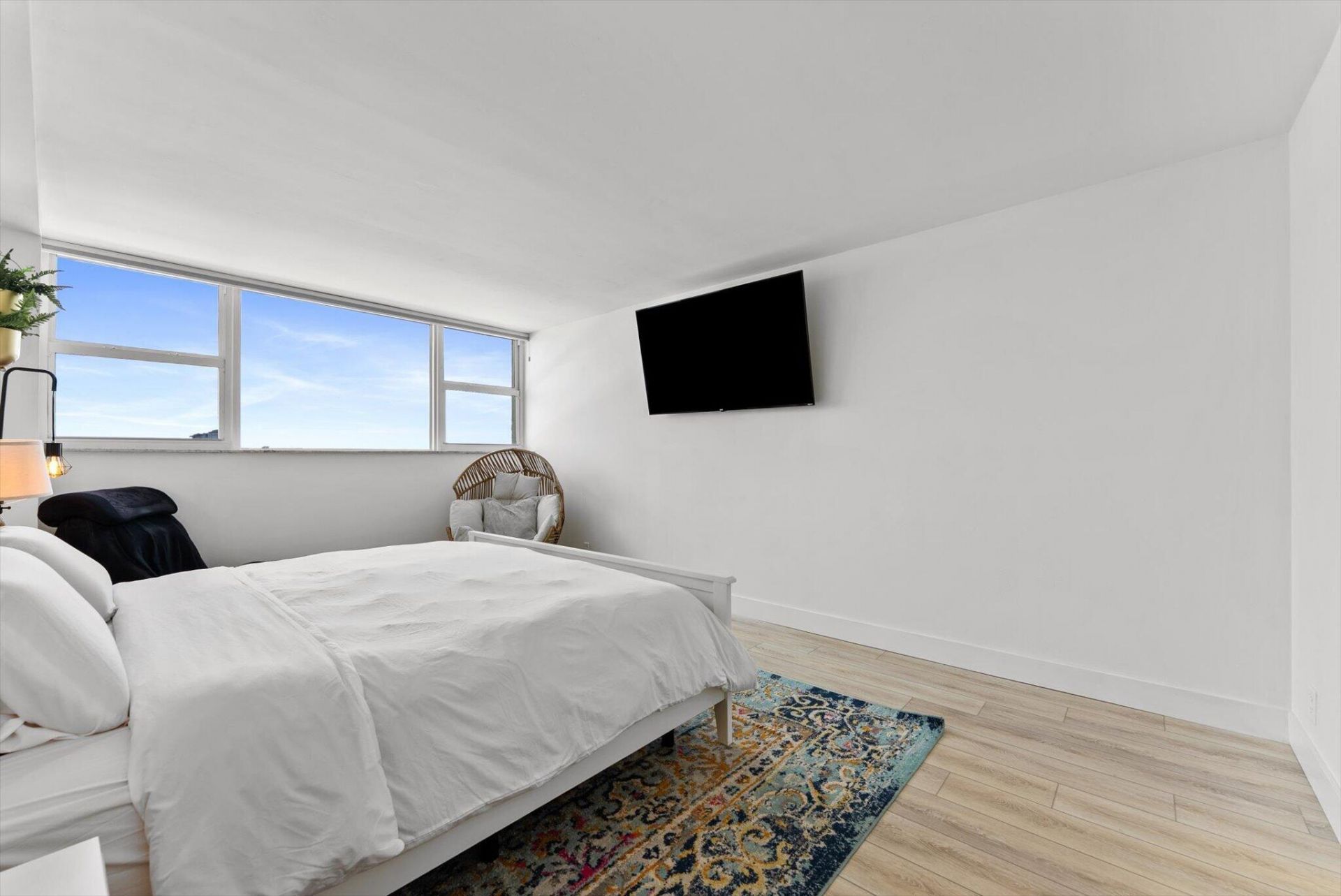 1237 Hillsboro Mile, Unit 604, Hillsboro Beach, FL 33062 Photo