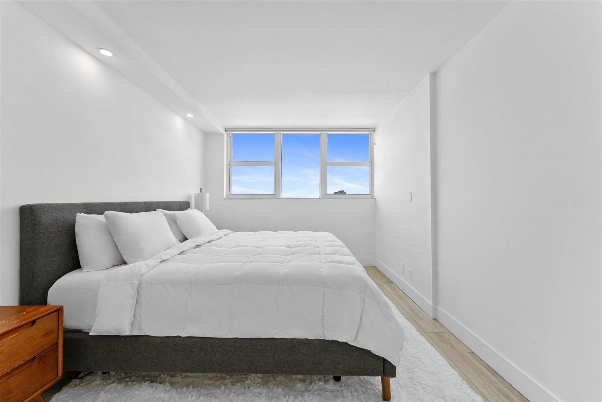 1237 Hillsboro Mile, Unit 604, Hillsboro Beach, FL 33062 Photo