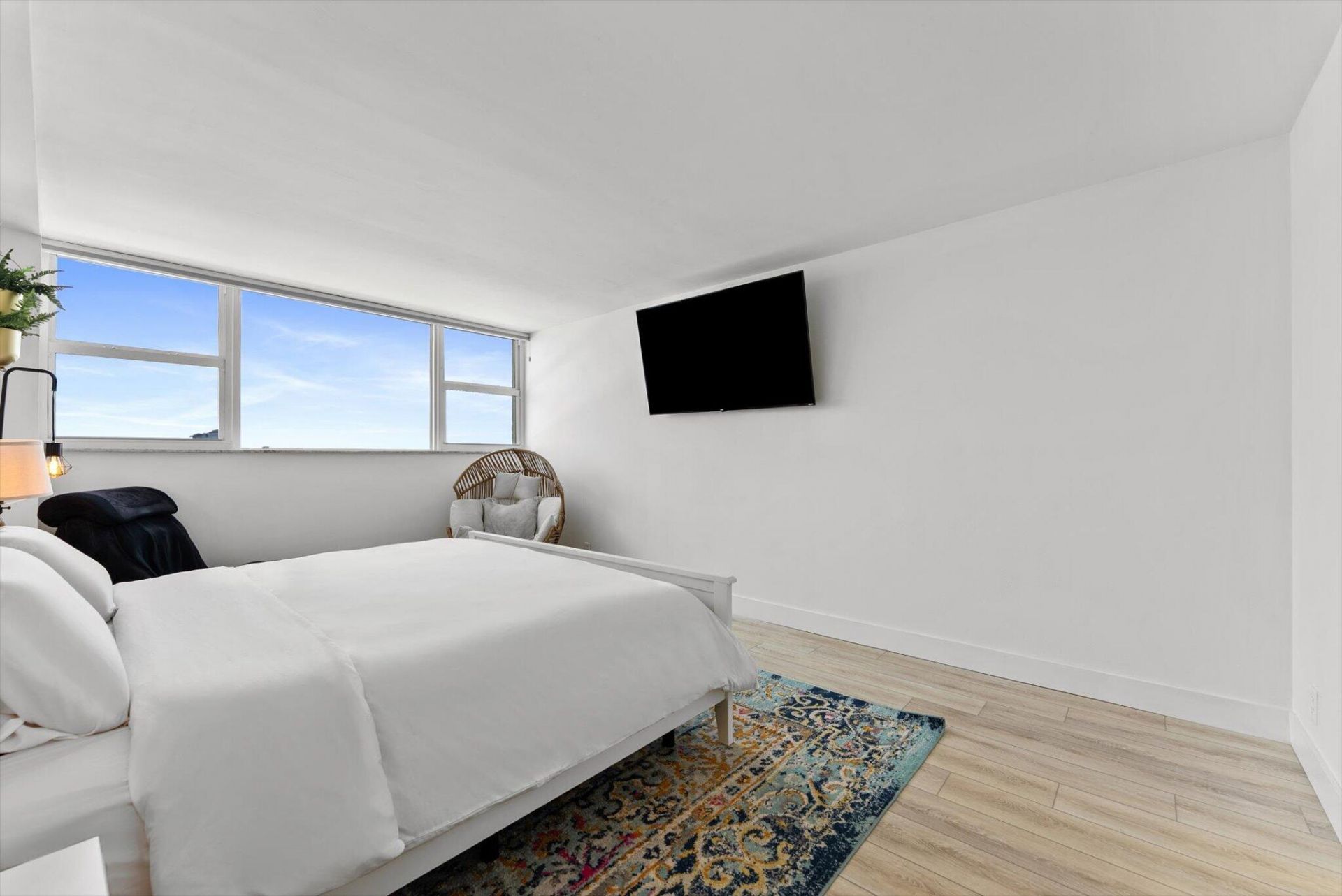 1237 Hillsboro Mile, Unit 604, Hillsboro Beach, FL 33062 Photo