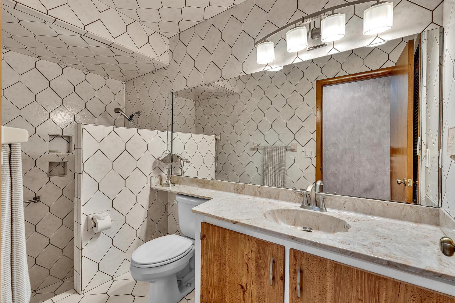 5572 Sugar Mill Court, Delray Beach, FL 33484 Photo