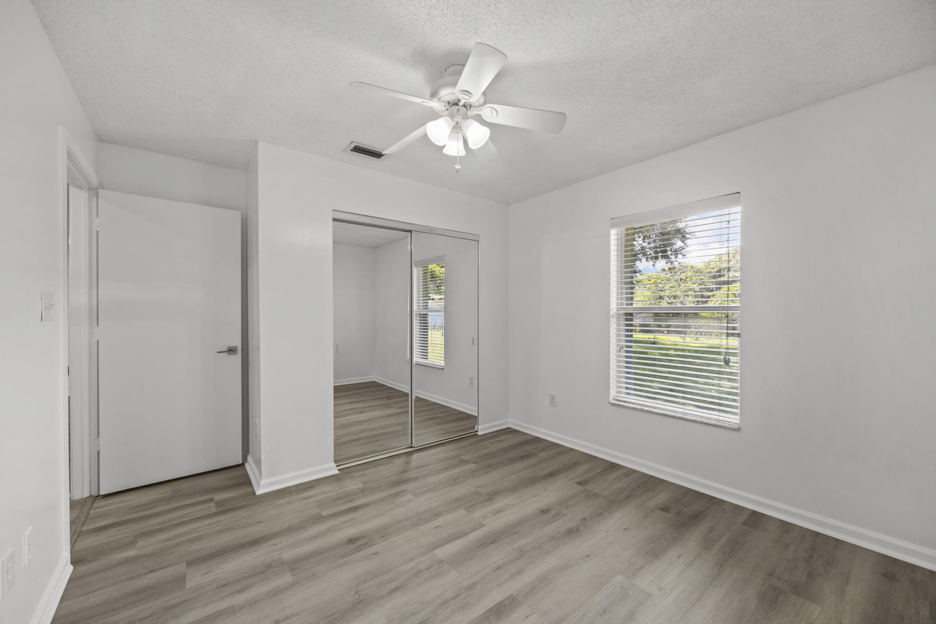 136 Sparrow Drive, Unit B, Royal Palm Beach, FL 33411 Photo