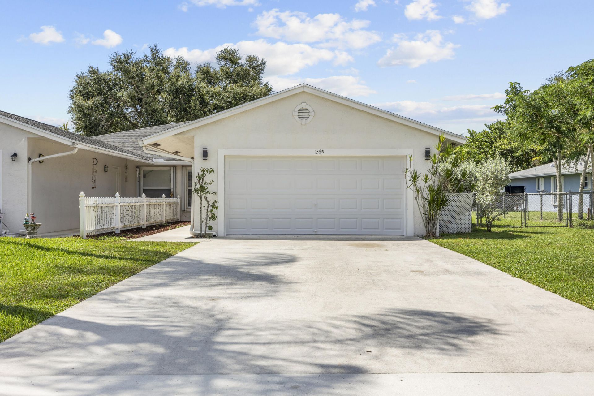136 Sparrow Drive, Unit B, Royal Palm Beach, FL 33411 Photo