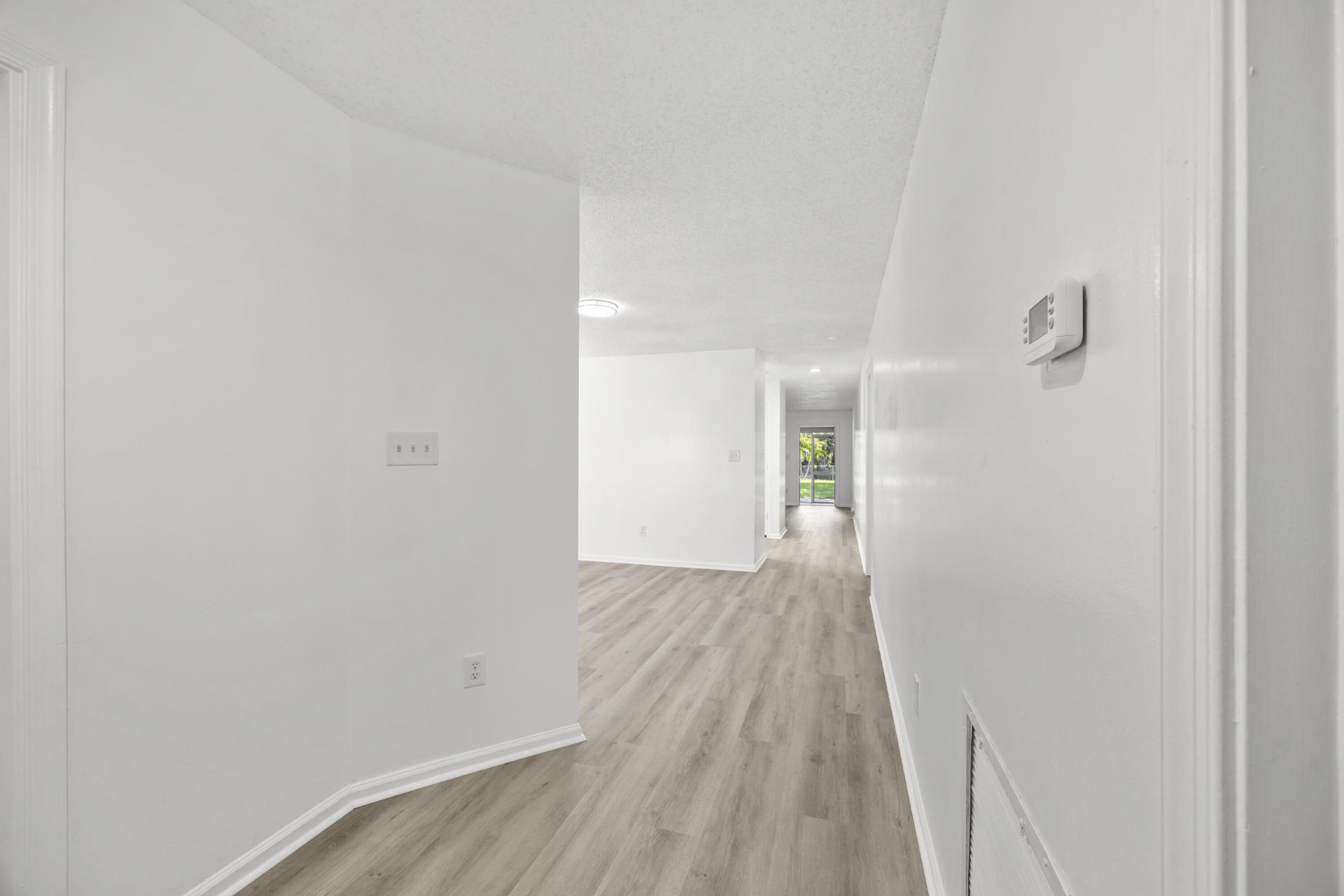 136 Sparrow Drive, Unit B, Royal Palm Beach, FL 33411 Photo