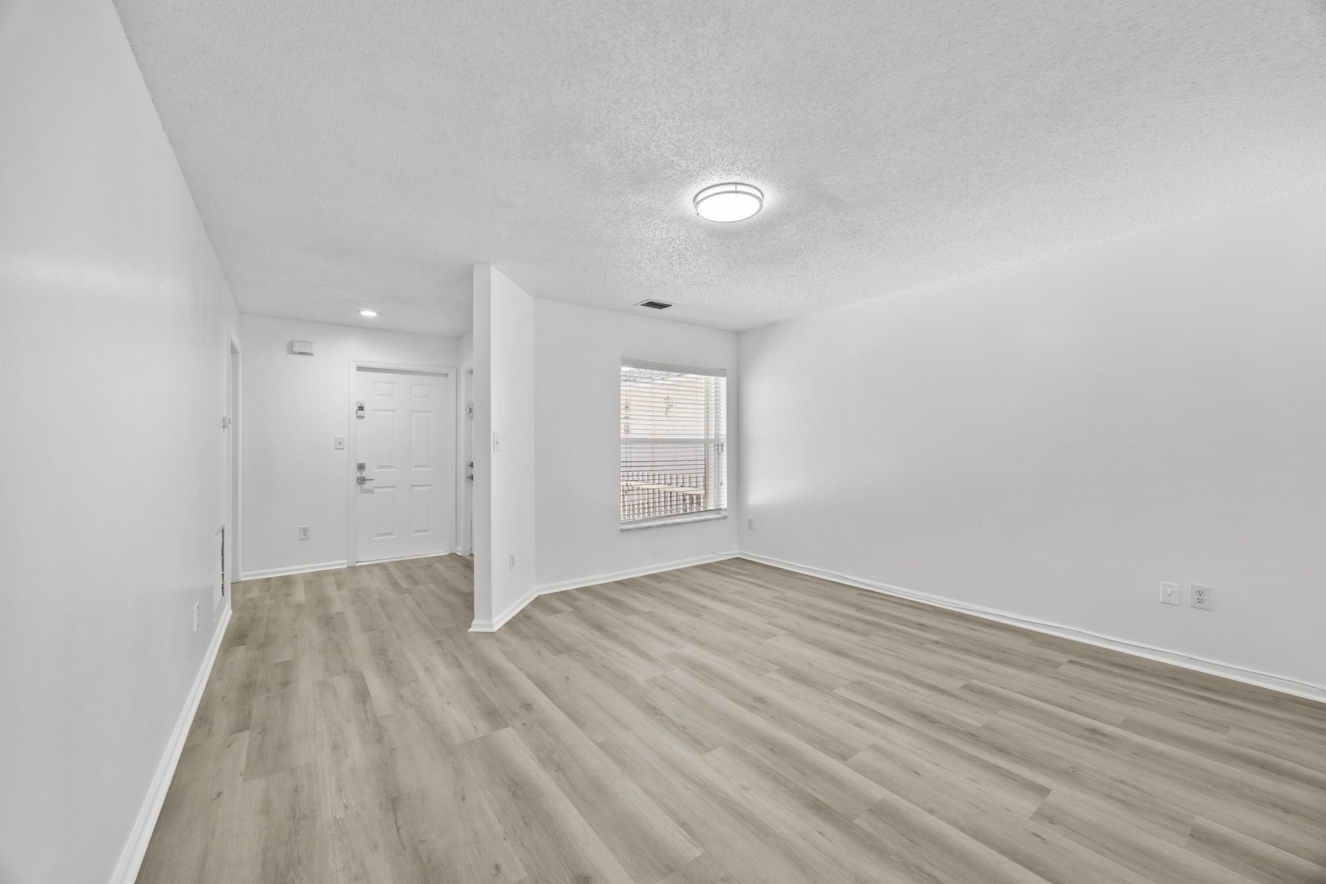 136 Sparrow Drive, Unit B, Royal Palm Beach, FL 33411 Photo