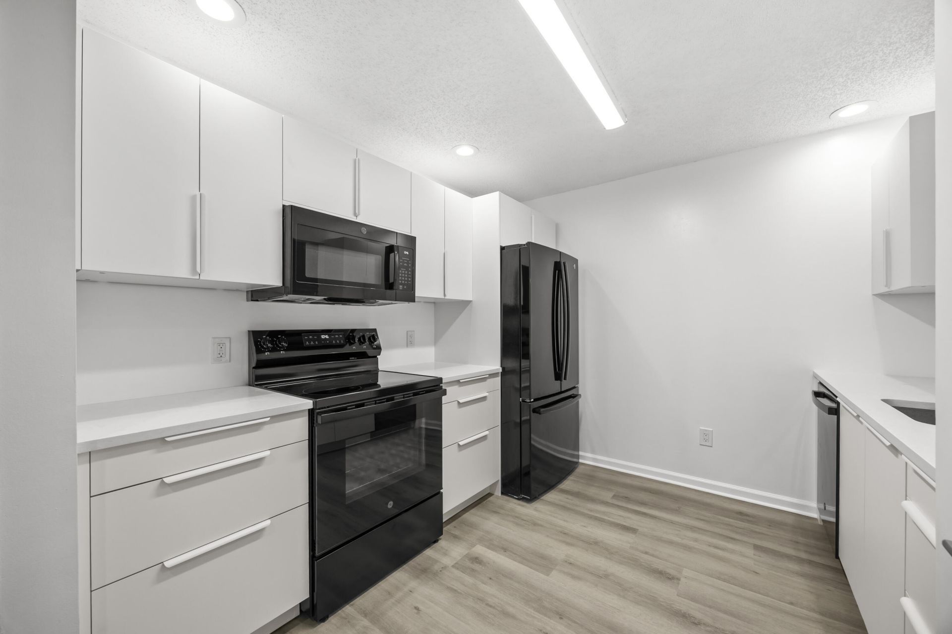 136 Sparrow Drive, Unit B, Royal Palm Beach, FL 33411 Photo