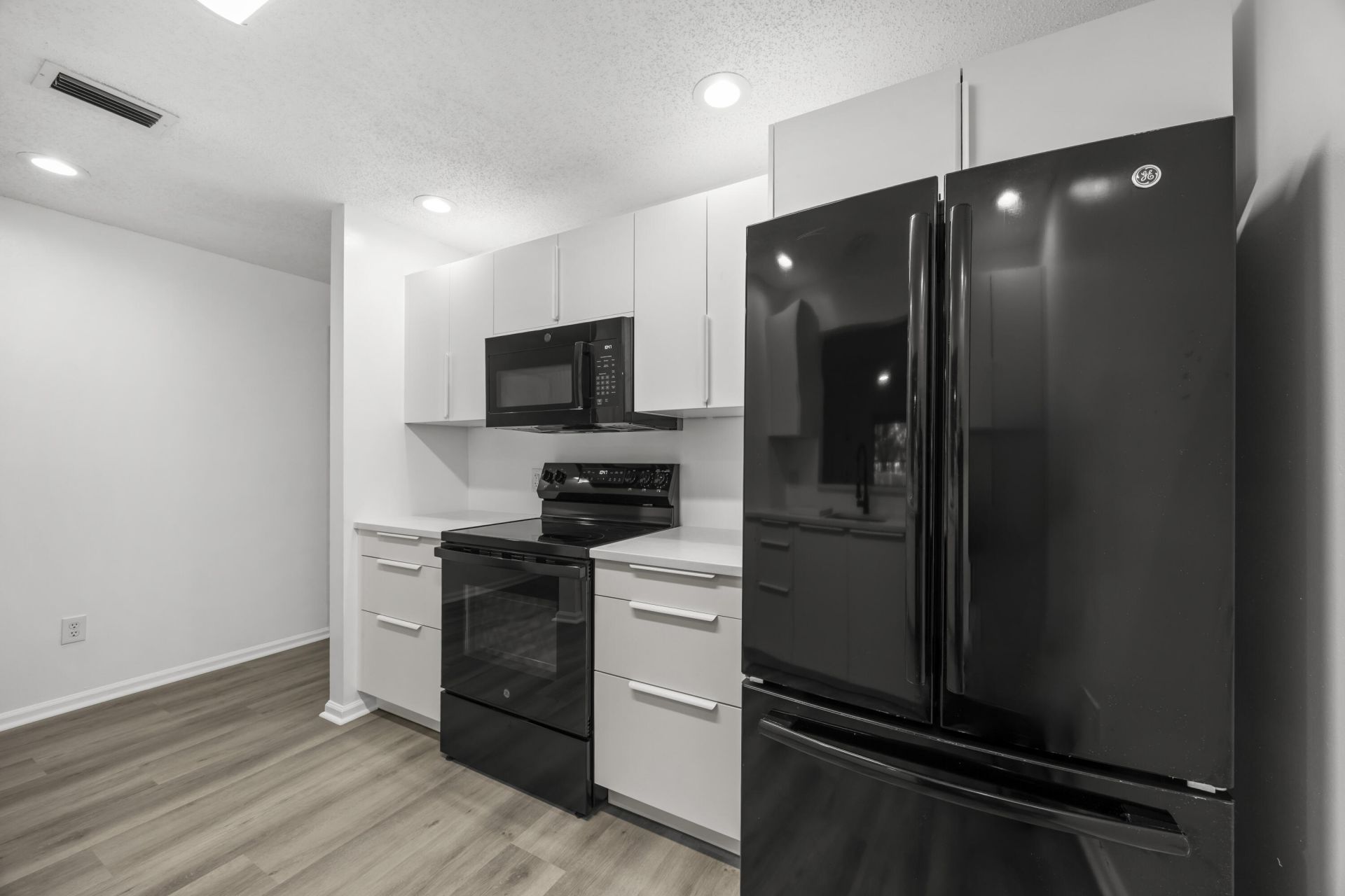 136 Sparrow Drive, Unit B, Royal Palm Beach, FL 33411 Photo