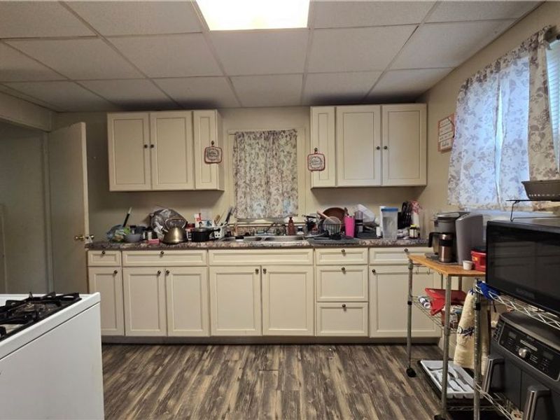 442 Poland Avenue, Struthers, OH 44471 Photo 10