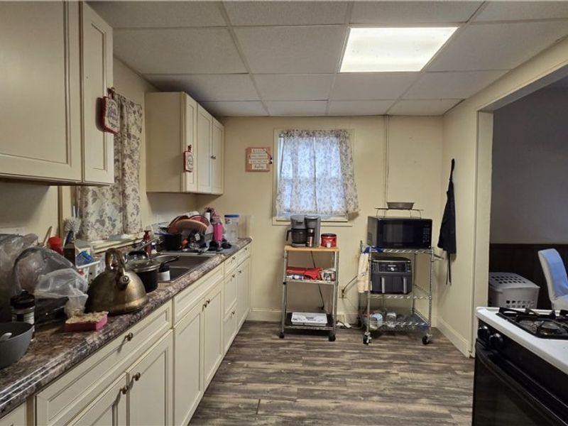 442 Poland Avenue, Struthers, OH 44471 Photo 11