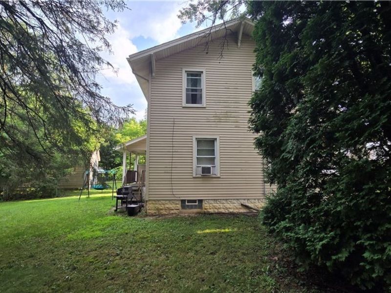 442 Poland Avenue, Struthers, OH 44471 Photo 4
