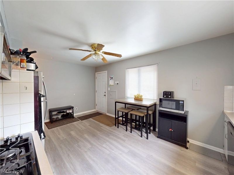 1187 Bonnie Lane, Mayfield Heights, OH 44124 Photo 11
