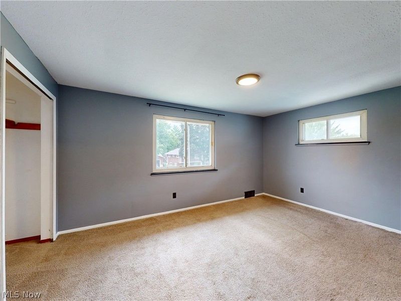 1187 Bonnie Lane, Mayfield Heights, OH 44124 Photo 32