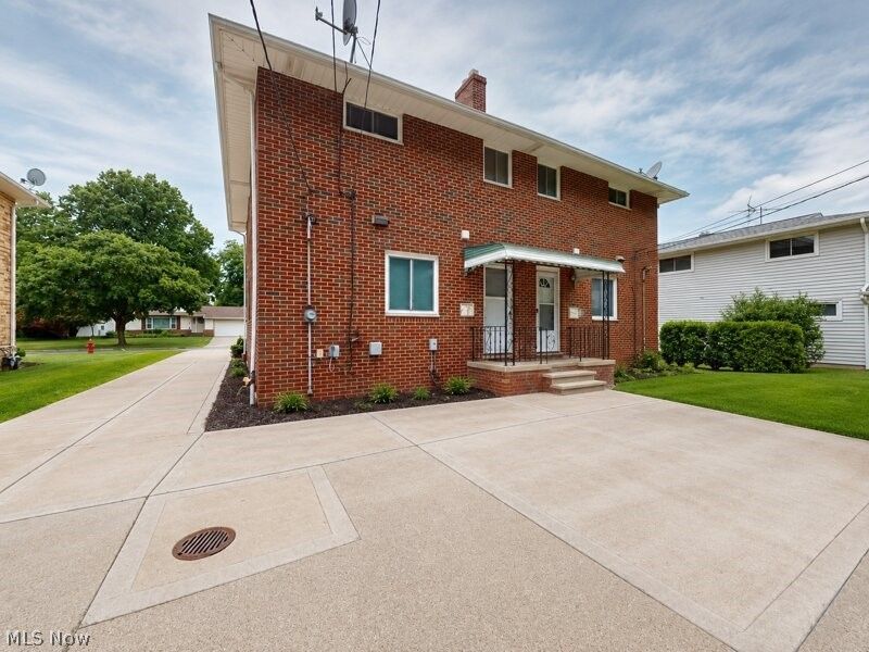 1187 Bonnie Lane, Mayfield Heights, OH 44124 Photo 44