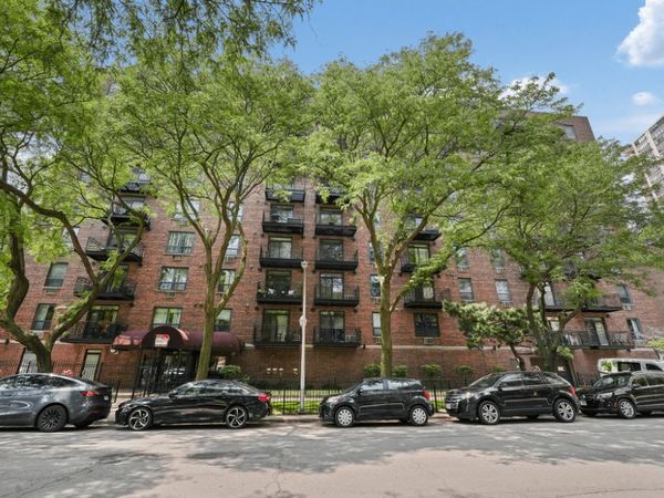 3900 N Pine Grove Avenue , Unit 503, Chicago, IL 60613