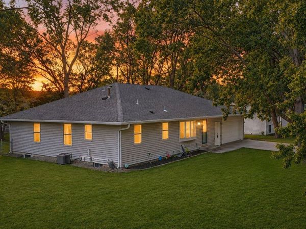 330 110th Lane NW, Coon Rapids, MN 55448