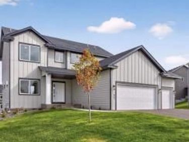 22391 Makah Street NW, Oak Grove, MN 55303