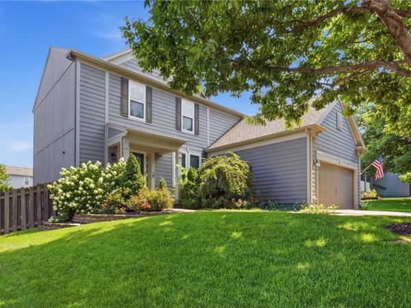 1846 W Cedar Street, Olathe, KS 66061