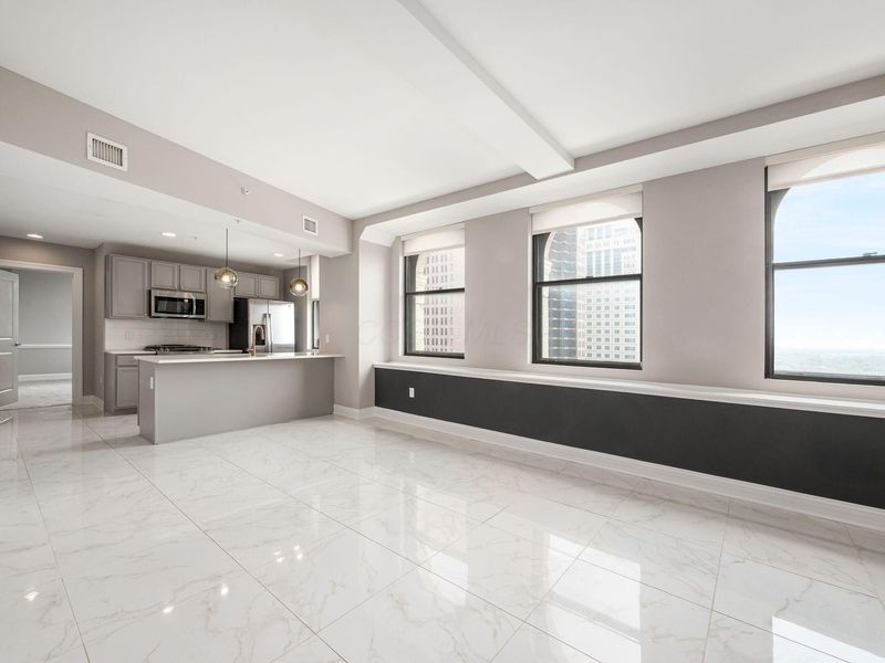 50 W Broad Street, Unit 2501, Columbus, OH 43215 Photo 3