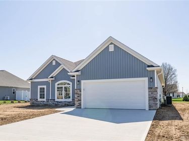 2917 Seminole Way, Piqua, OH 45356