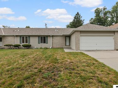 5329 X Street, Lincoln, NE 68504