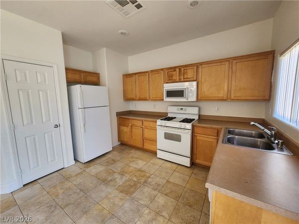 10544 Blanca Peak Avenue, Las Vegas, NV 89129