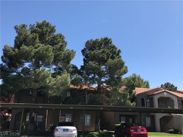 2130 Sealion Drive , Unit 104, Las Vegas, NV 89128