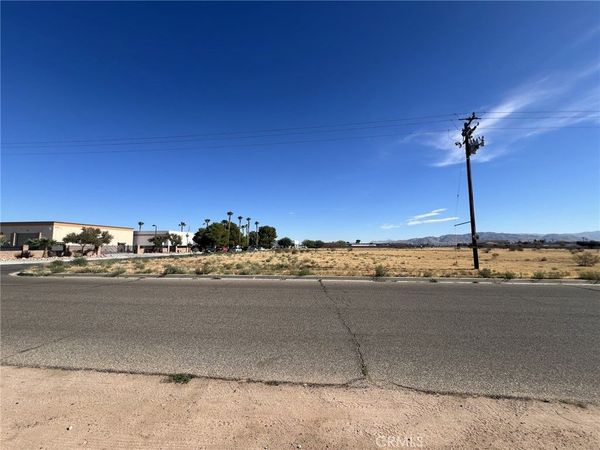 0 Ottawa, Apple Valley, CA 92307