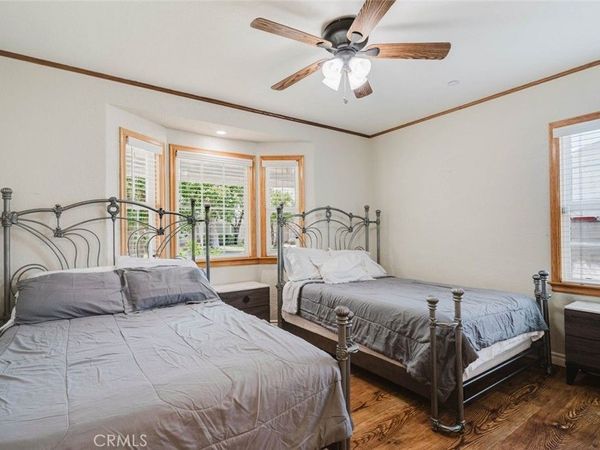 1527 N Valley Street, Burbank, CA 91505