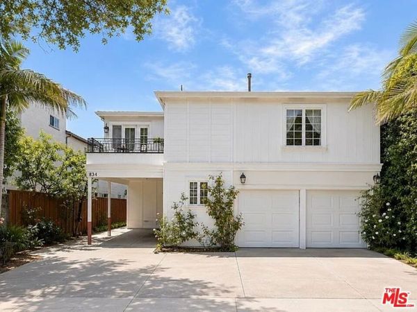 834 Lincoln Boulevard, Unit 2, Santa Monica, CA 90403