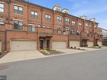206 RAILBENDER ALLEY SE, LEESBURG, VA 20175
