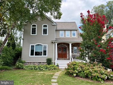 904 LINCOLN AVENUE, FALLS CHURCH, VA 22046