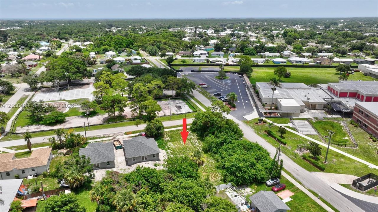 5684 SE 45th Ave , Stuart, FL 34997 Photo