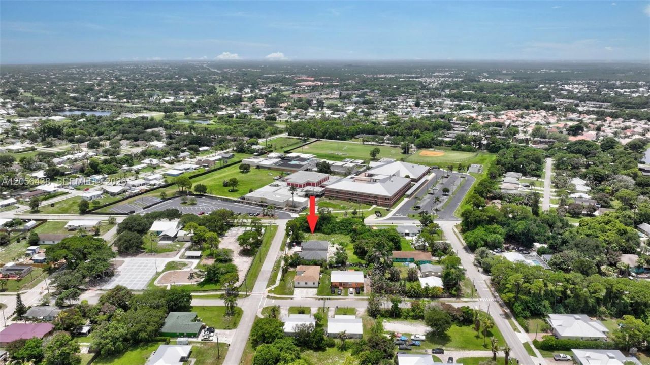 5684 SE 45th Ave , Stuart, FL 34997 Photo
