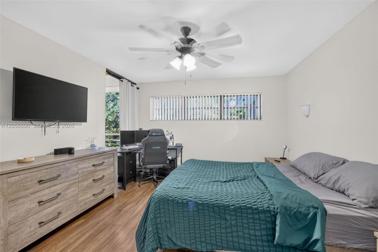 7653 NW 79th Ave, Unit 312, Tamarac, FL 33321 Photo
