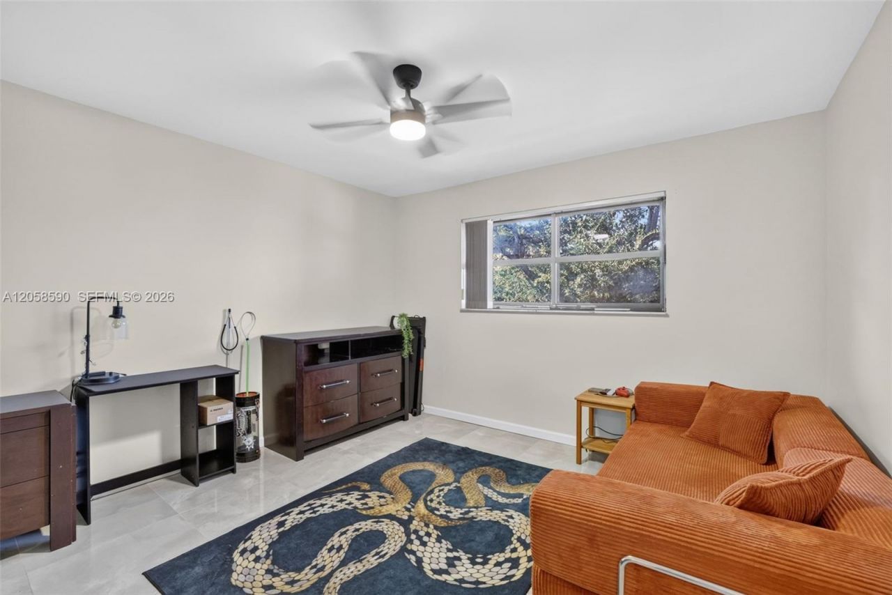 7653 NW 79th Ave, Unit 312, Tamarac, FL 33321 Photo