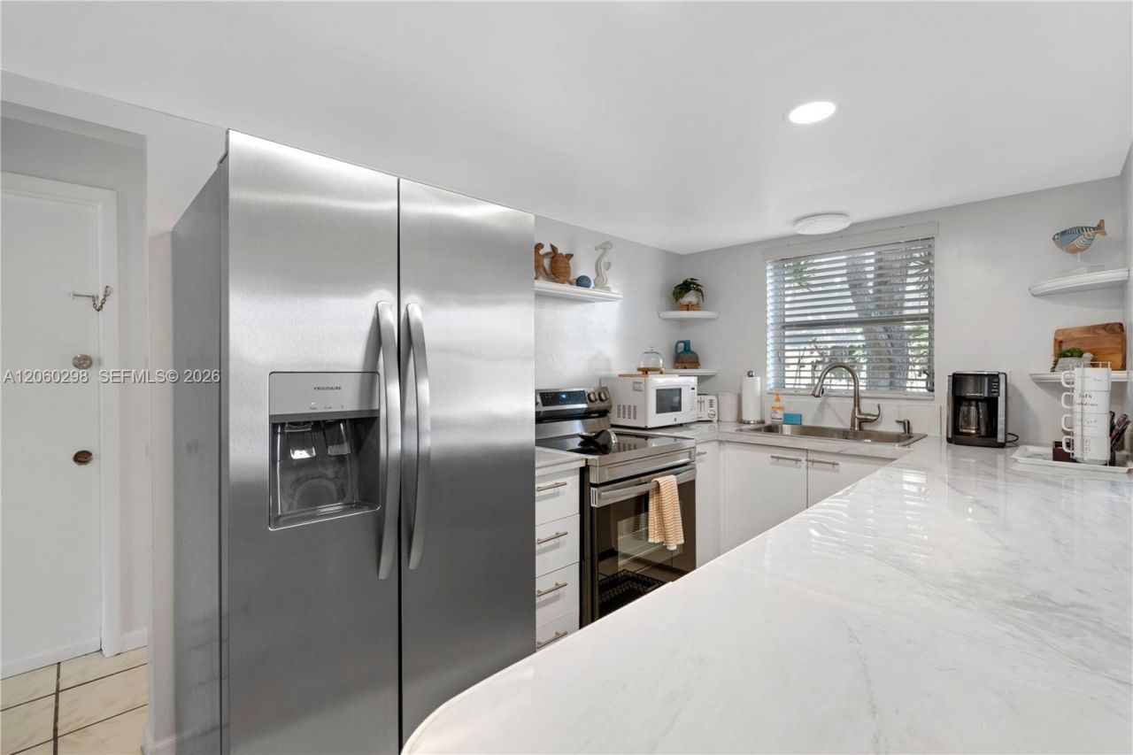 220 SE 12th Ave , Deerfield Beach, FL 33441 Photo