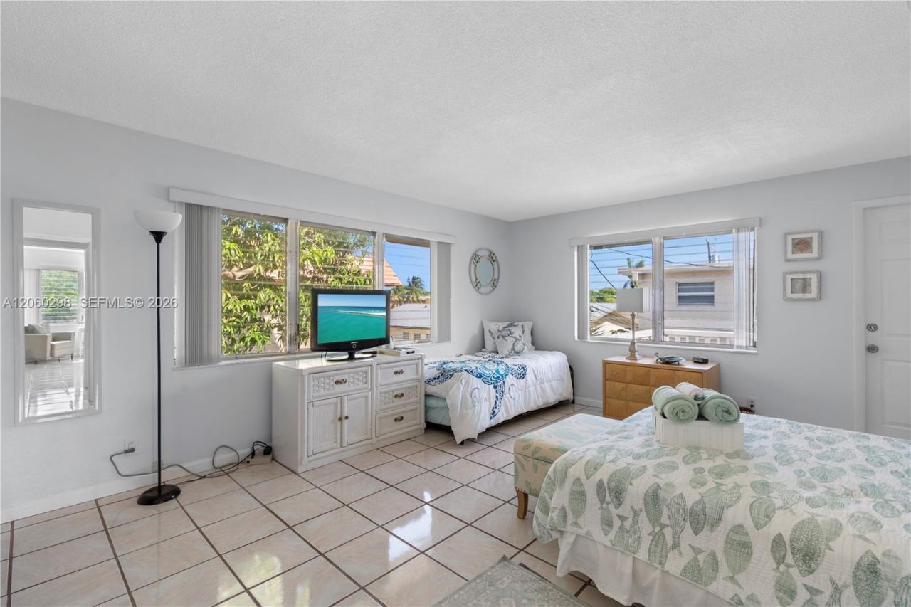 220 SE 12th Ave , Deerfield Beach, FL 33441 Photo