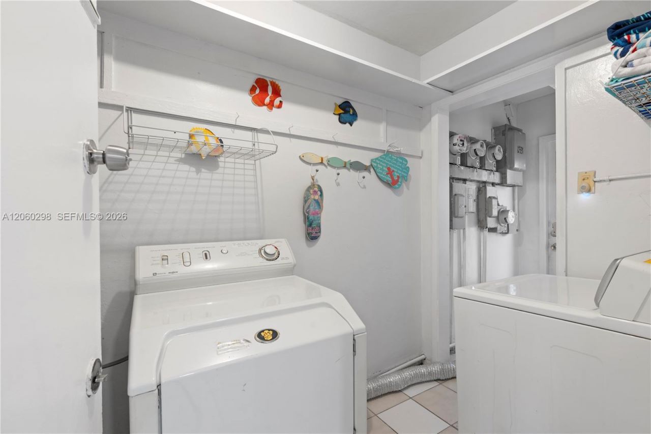 220 SE 12th Ave , Deerfield Beach, FL 33441 Photo