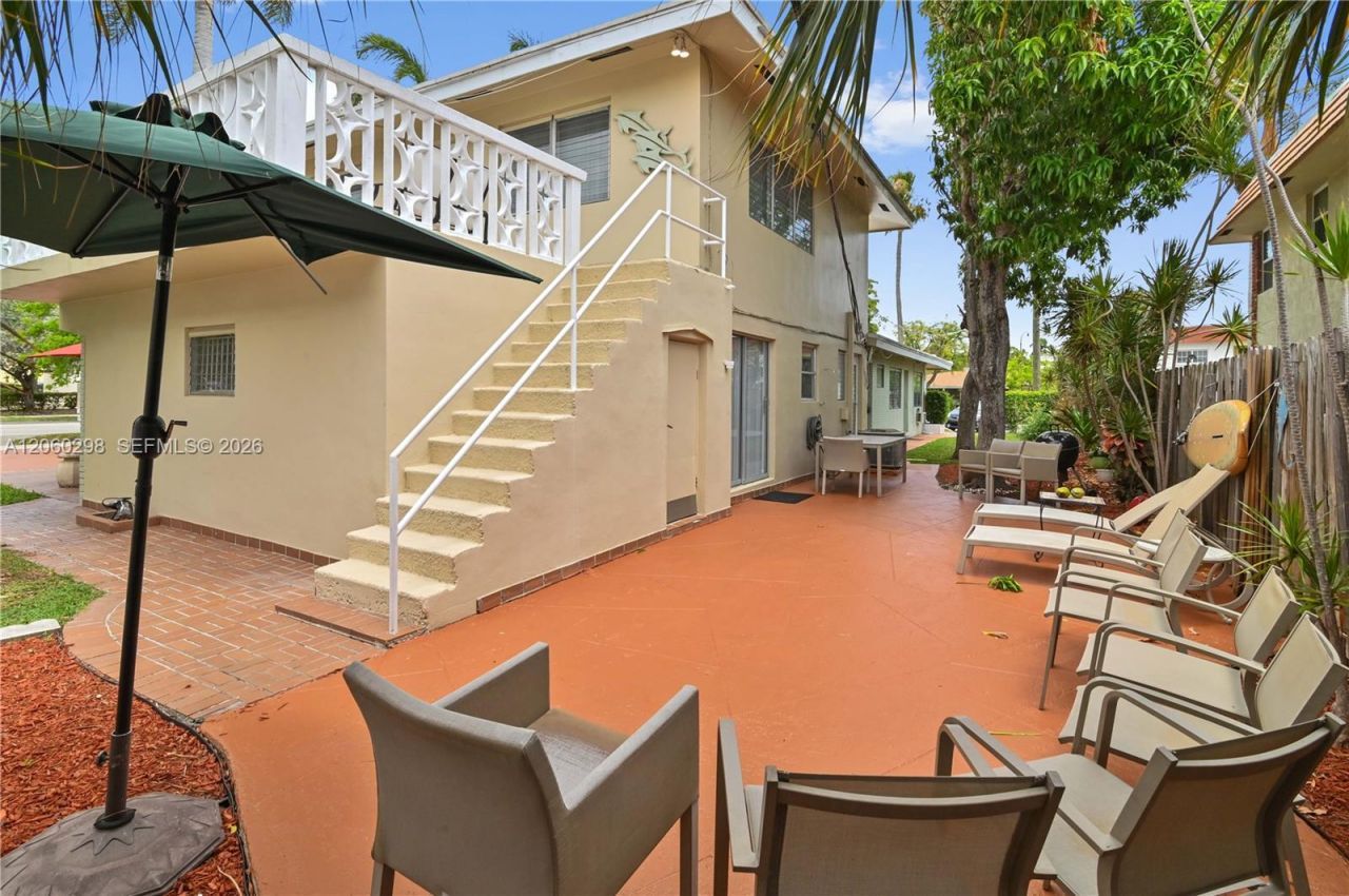 220 SE 12th Ave , Deerfield Beach, FL 33441 Photo