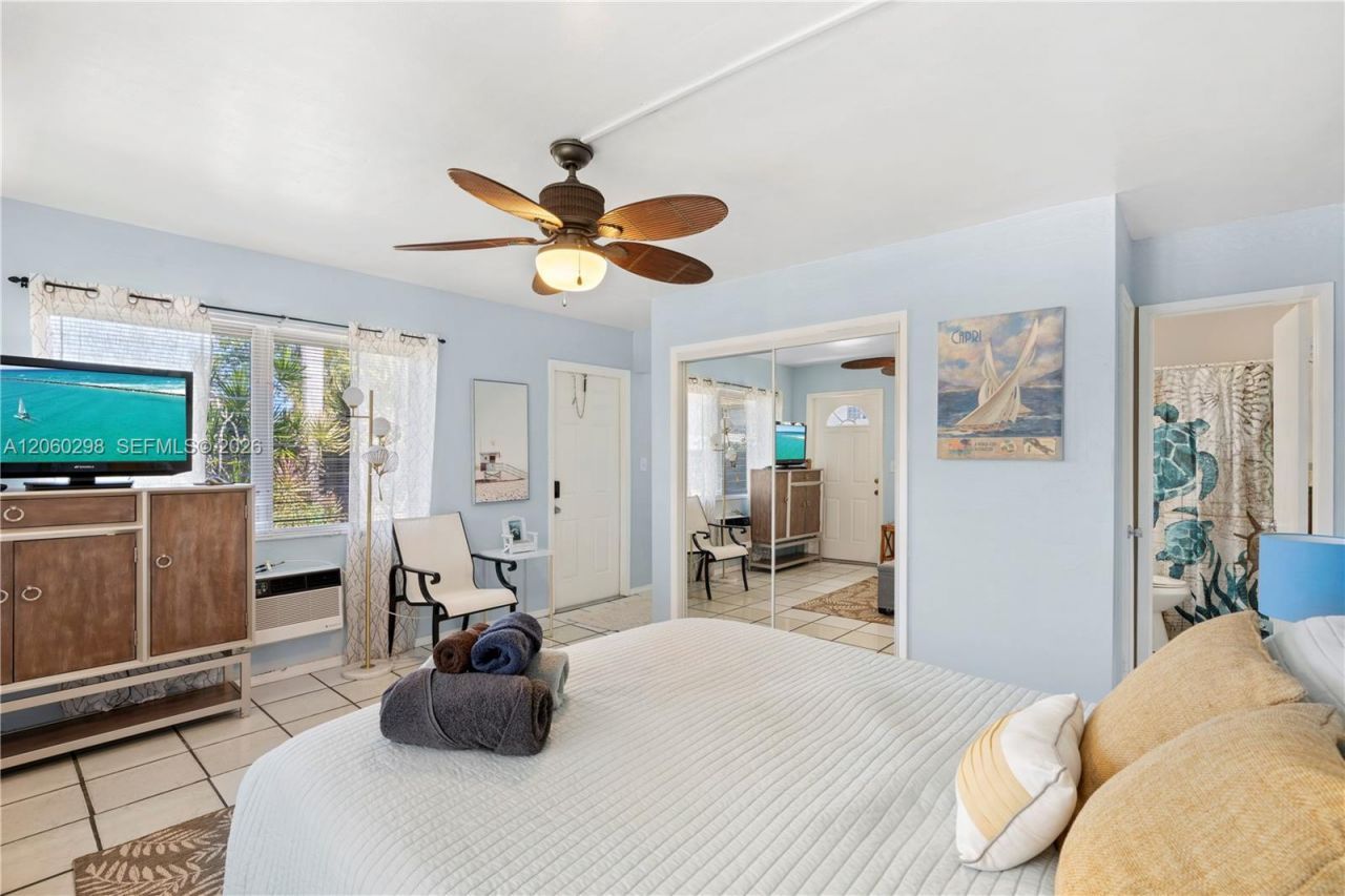 220 SE 12th Ave , Deerfield Beach, FL 33441 Photo